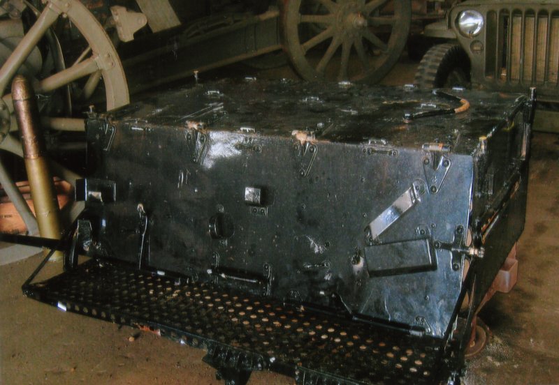 US M1918 Caisson box