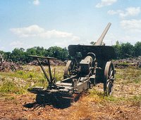 10cm Kanone 1917 upright position rear view